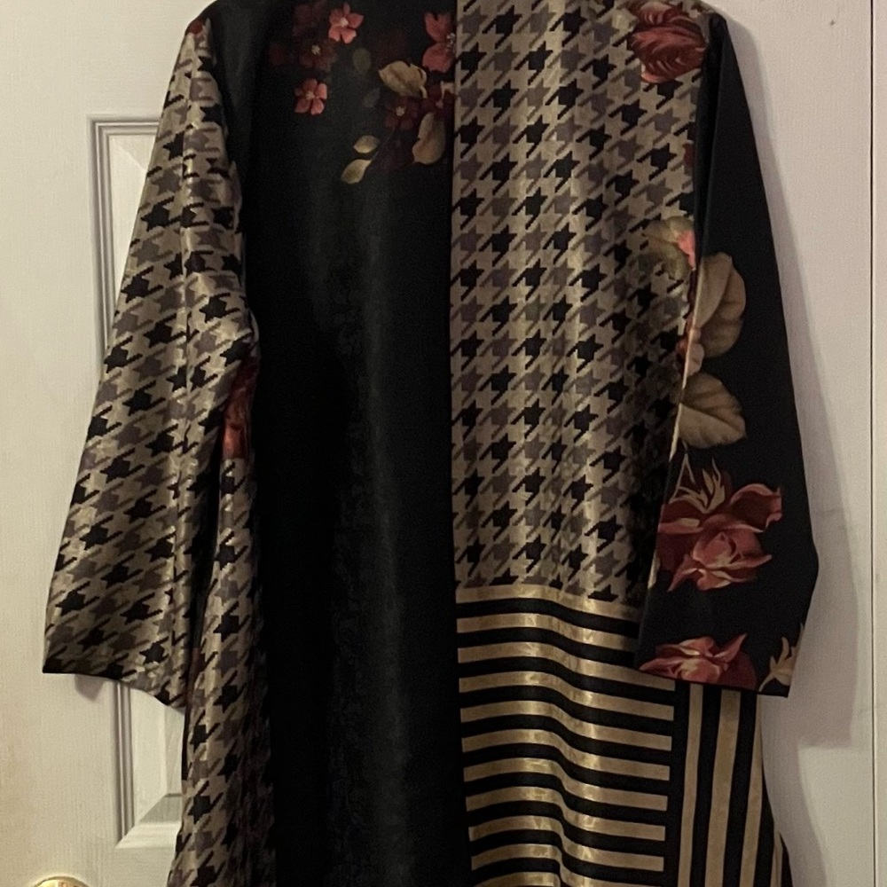 Floral Patchwork Button-Up Coat - Picture 2 of 4